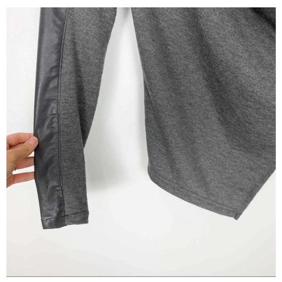 Blank NYC Black Drape Front Mixed Media Faux Leather Moto Jacket Size Small - Picture 10 of 13